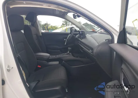 2024 Honda Hr-V Awd Lx z USA, uszkodzony, nr VIN 3CZRZ2H35RM736072